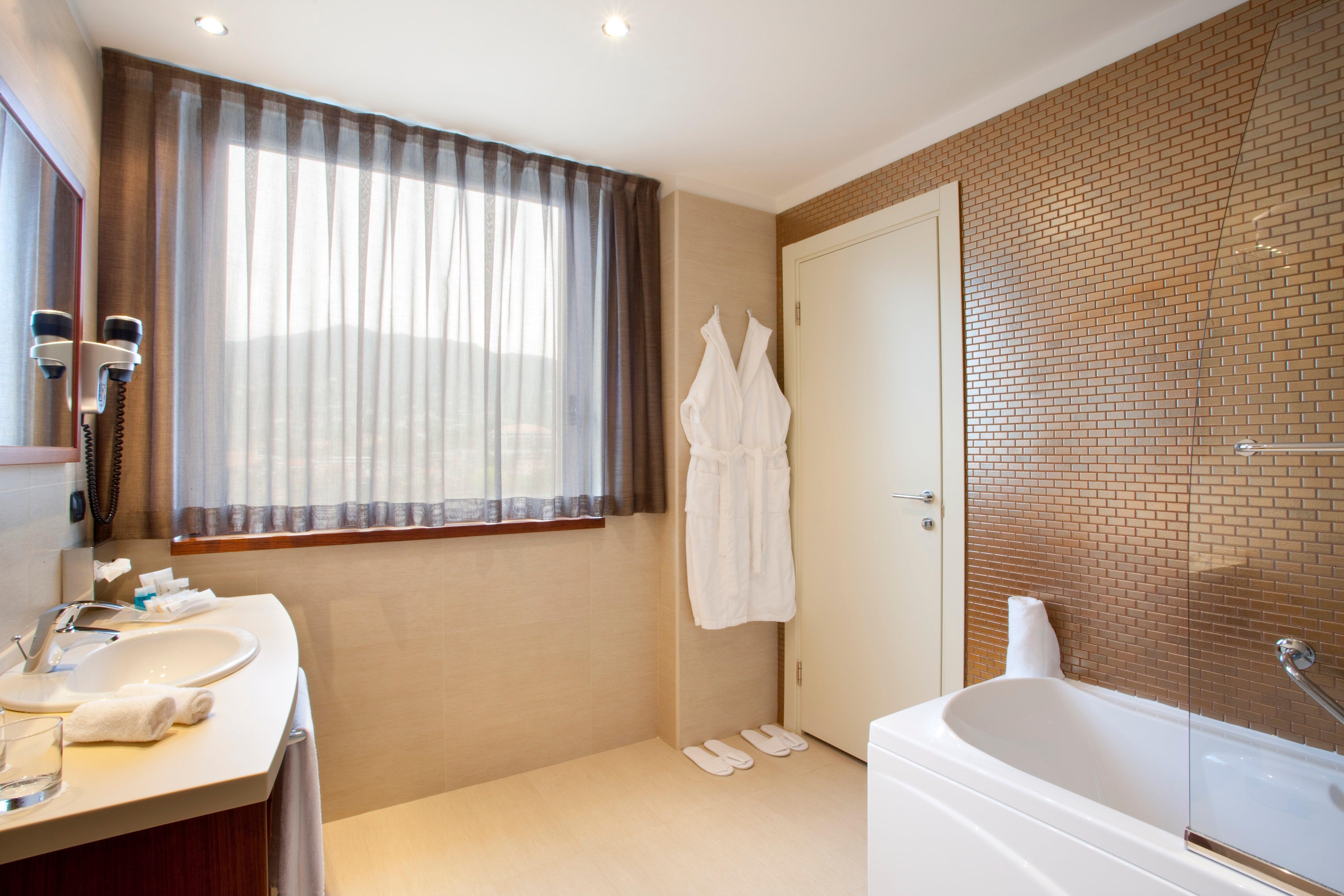 Holiday Inn Salerno-Cava De' Tirreni By Ihg Екстериор снимка