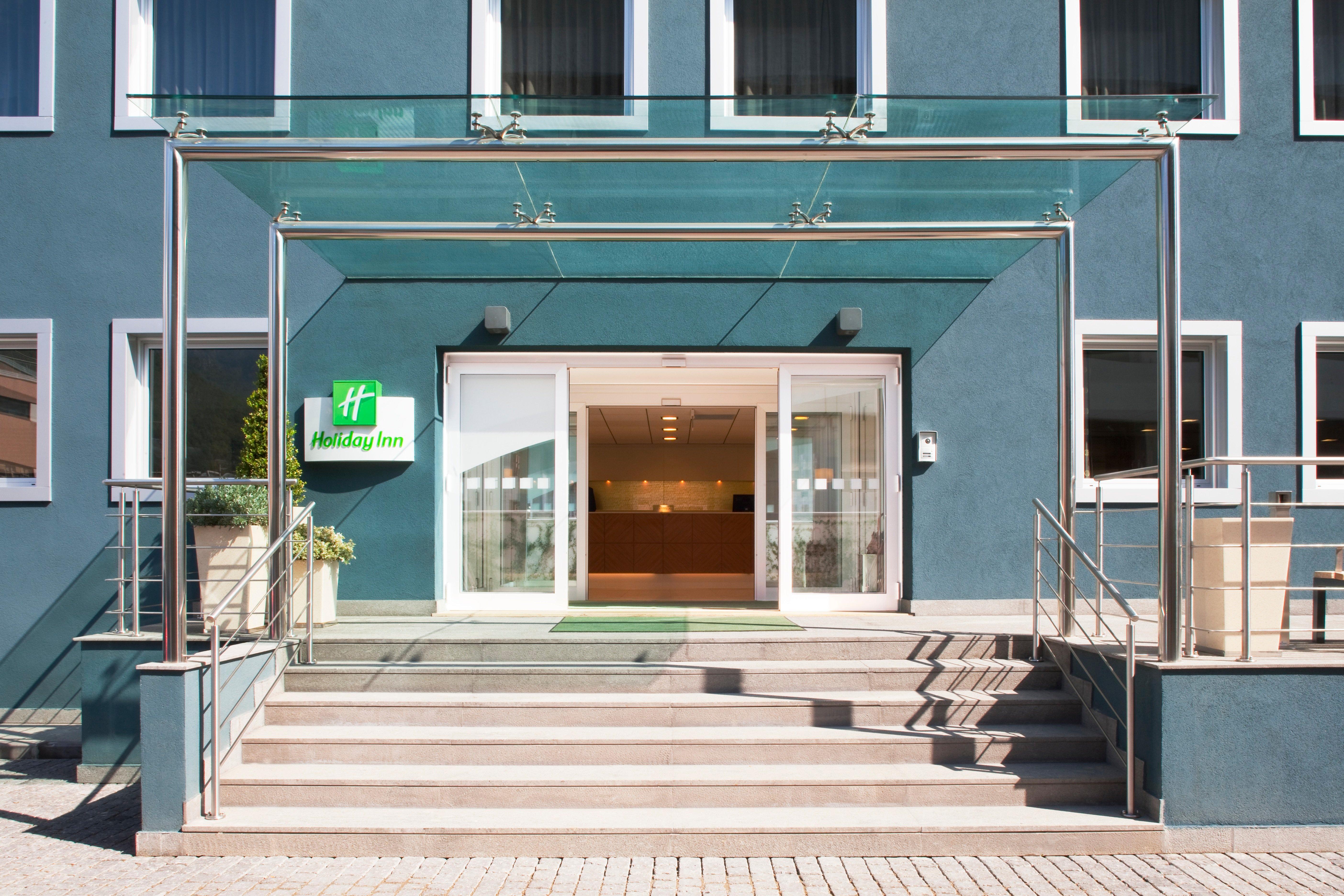 Holiday Inn Salerno-Cava De' Tirreni By Ihg Екстериор снимка