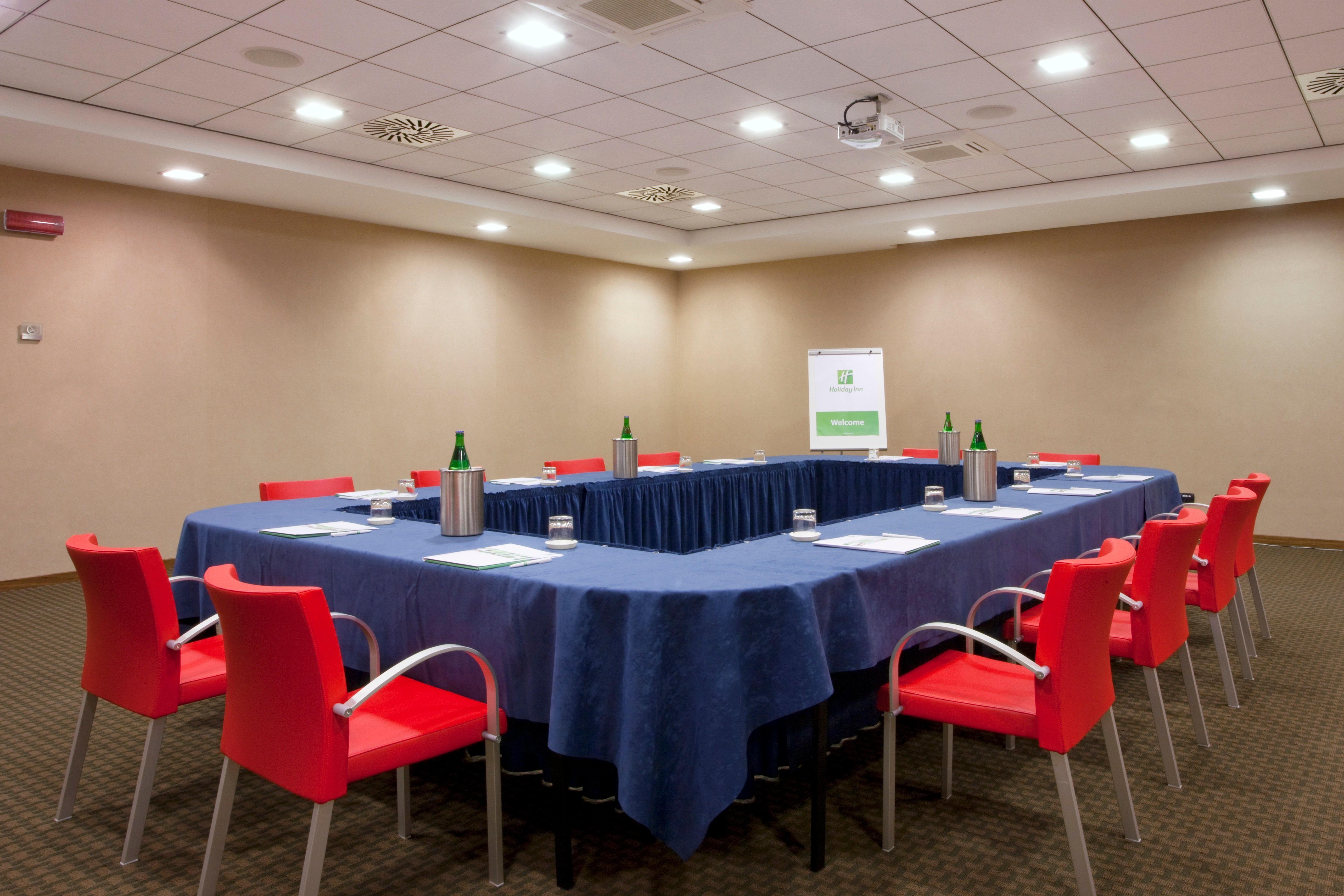 Holiday Inn Salerno-Cava De' Tirreni By Ihg Екстериор снимка
